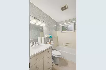 1230 Peachwood Drive, Flint, MI 48507 - Photo 17
