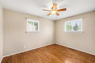1230 Peachwood Dr, Flint, MI 48507 - Photo 13