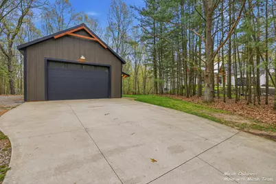 8266 Squires Street NE, Rockford, MI 49341 - Photo 77