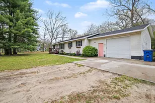 1574 Chatterson Rd, Muskegon, MI 49442 - Photo 3