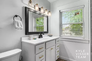 1240 Bemis St SE, Grand Rapids, MI 49506 - Photo 21