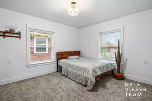 1240 Bemis St SE, Grand Rapids, MI 49506 - Photo 17