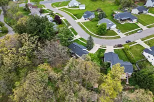 165 Hunter's Trail Ct, Middleville, MI 49333 - Photo 33