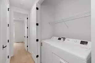 289 W Ann Arbor Trail, Plymouth, MI 48170 - Photo 19