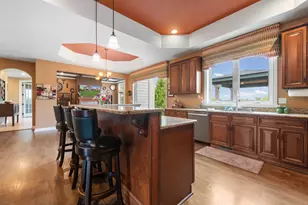 23325 Country Club Dr, South Lyon, MI 48178 - Photo 27