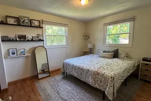 1442 Fruitwood Dr, Saint Joseph, MI 49085 - Photo 9