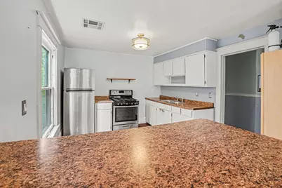 805 W Vine Street, Kalamazoo, MI 49008 - Photo 9