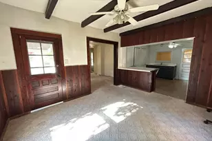 319 S 5th St, Niles, MI 49120 - Photo 3