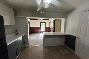 319 S 5th St, Niles, MI 49120 - Photo 5