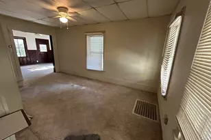 319 S 5th St, Niles, MI 49120 - Photo 9
