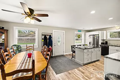 1653 S Beech Avenue, White Cloud, MI 49349 - Photo 17