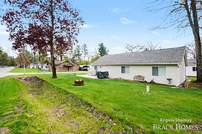 1653 S Beech Avenue, White Cloud, MI 49349 - Photo 31