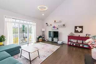 2544 Oxford Cir, Ann Arbor, MI 48103 - Photo 15
