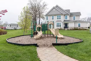 2544 Oxford Cir, Ann Arbor, MI 48103 - Photo 37