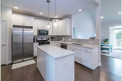 2544 Oxford Circle, Ann Arbor, MI 48103 - Photo 9