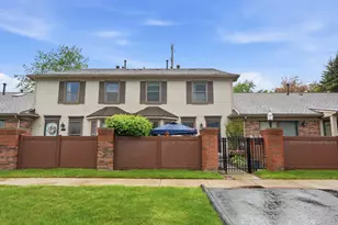 41379 Southwind Dr, Canton, MI 48188 - Photo 1