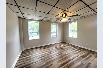 105 N George Street, Decatur, MI 49045 - Photo 5