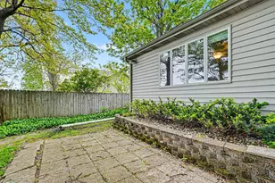 9525 Woodlawn Dr, Portage, MI 49002 - Photo 21