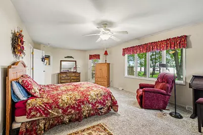 9525 Woodlawn Drive, Portage, MI 49002 - Photo 15