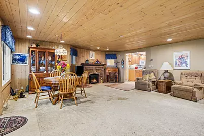9525 Woodlawn Drive, Portage, MI 49002 - Photo 9