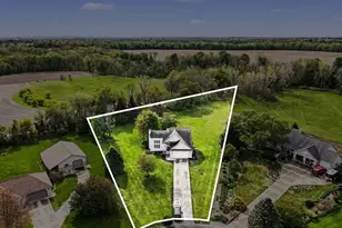 3575 Walnut Ct, Hamilton, MI 49419 - Photo 3