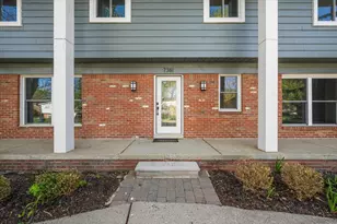 7381 Cathedral Dr, Bloomfield Hills, MI 48301 - Photo 3