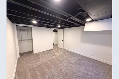 4270 Hunsberger Avenue NE, Grand Rapids, MI 49525 - Photo 33