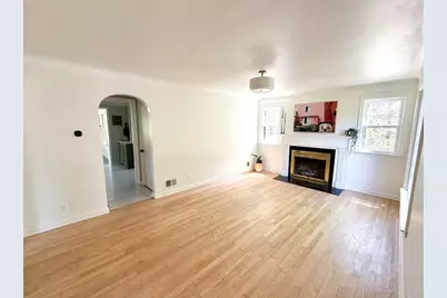 4270 Hunsberger Avenue NE, Grand Rapids, MI 49525 - Photo 7