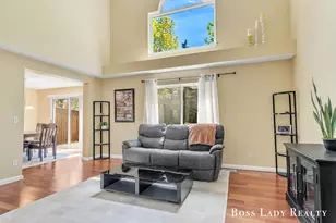 3960 Old Elm Dr SE, Kentwood, MI 49512 - Photo 5
