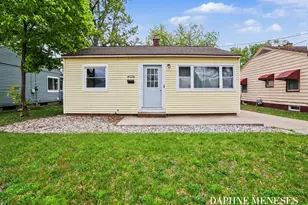 1083 Amity Ave, Muskegon, MI 49442 - Photo 17