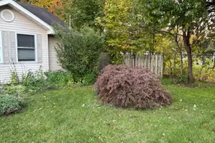 532 W Main St, Hartford, MI 49057 - Photo 31