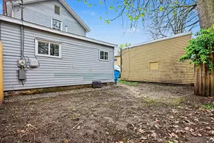 122 S 5th St, Niles, MI 49120 - Photo 21