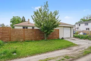 818 Norbert St NW, Grand Rapids, MI 49504 - Photo 21