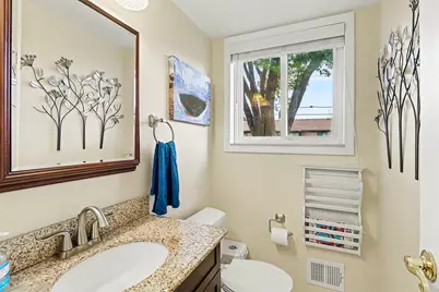 37658 Ladywood, Livonia, MI 48154 - Photo 17