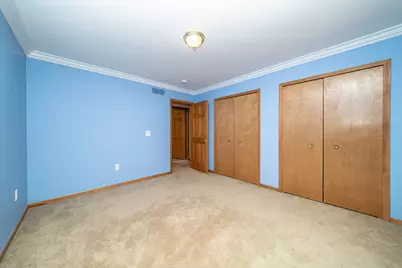 34554 Quaker Valley Road, Farmington Hills, MI 48331 - Photo 35