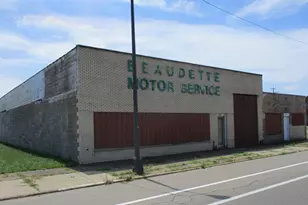 300 Territorial Rd, Benton Harbor, MI 49022 - Photo 1