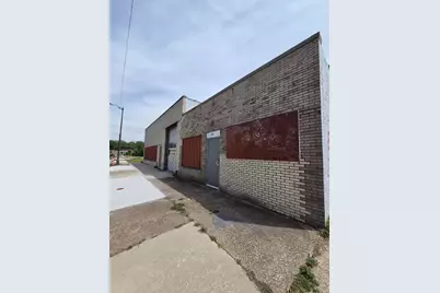 300 Territorial Road, Benton Harbor, MI 49022 - Photo 3