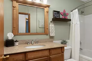 7345 Merritt Rd, Ypsilanti, MI 48197 - Photo 25
