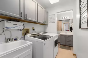 7345 Merritt Rd, Ypsilanti, MI 48197 - Photo 11
