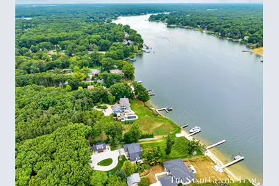 17870 W Spring Lake Road, Spring Lake, MI 49456 - Photo 9