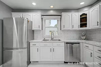 347 Spruce Street SE, Grand Rapids, MI 49507 - Photo 13