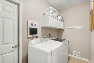4173 Lonebridge Cir, Canton, MI 48188 - Photo 23