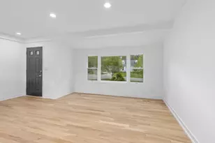 1679 Stonewood Dr SE, Lowell, MI 49331 - Photo 5