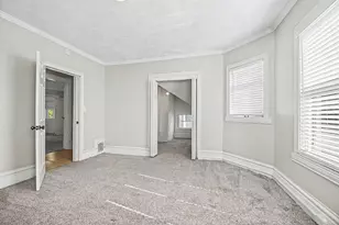 327 Henry Ave SE, Grand Rapids, MI 49503 - Photo 17