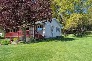 4835 1st St, New Era, MI 49446 - Photo 3