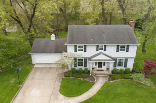 1738 Greenbriar Dr, Portage, MI 49024 - Photo 3