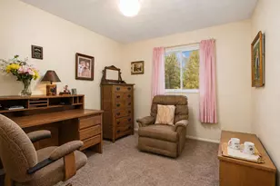 116 Lois Dr, Battle Creek, MI 49015 - Photo 9