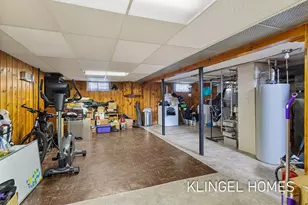 2756 Liberty Rd, Norton Shores, MI 49441 - Photo 21
