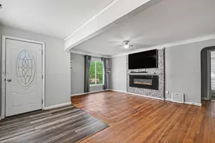 1336 Beechwood St NE, Grand Rapids, MI 49505 - Photo 3