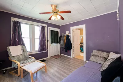 911 Dorchester Avenue SW, Grand Rapids, MI 49503 - Photo 9